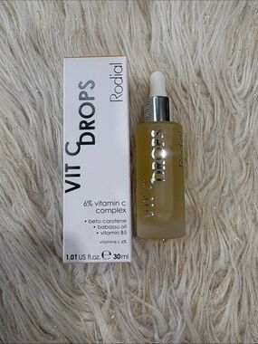 Rodial VIT DROPS Serum in Yellow and Silver